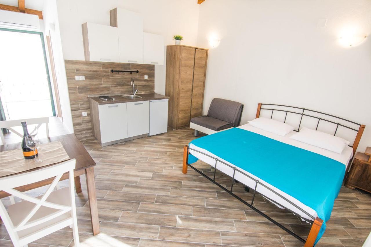Apartments Tarragon Ugrinici المظهر الخارجي الصورة