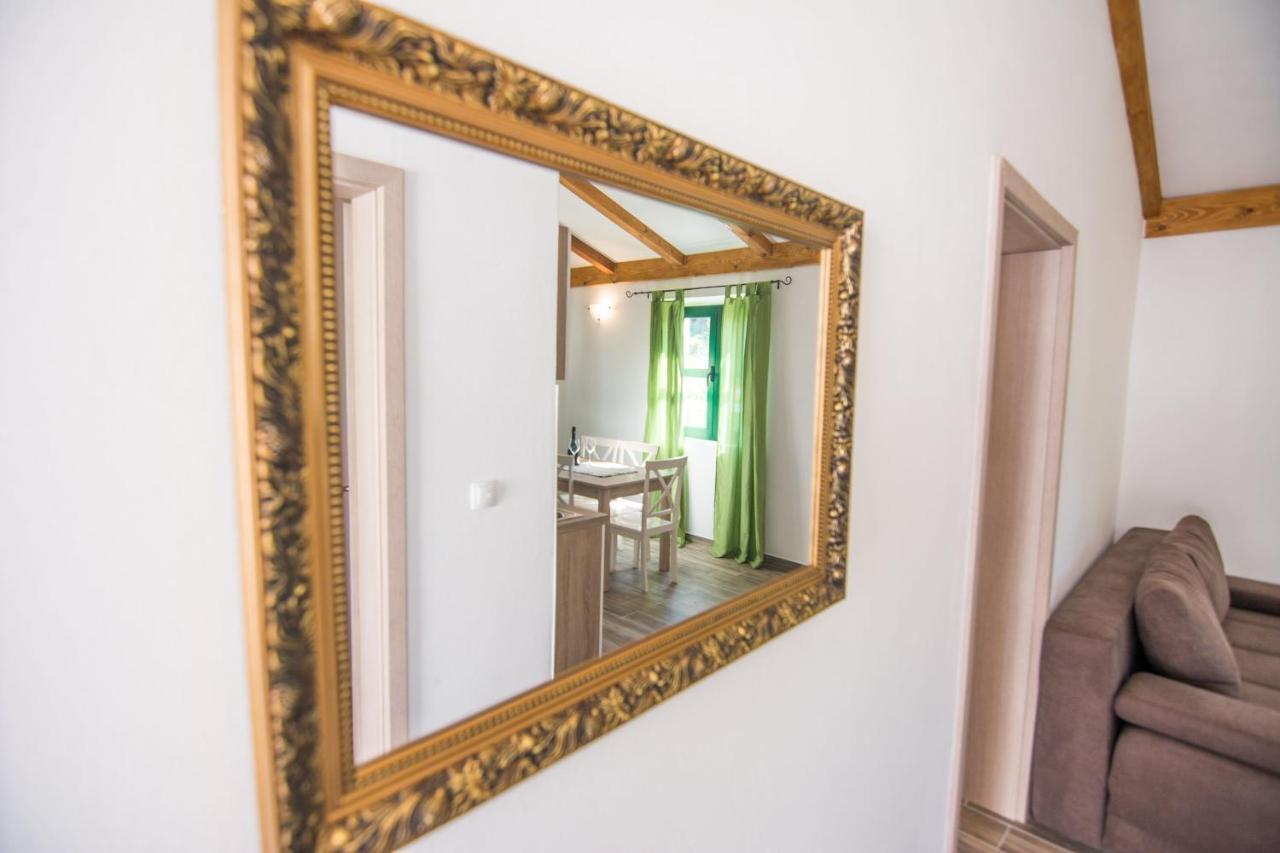 Apartments Tarragon Ugrinici المظهر الخارجي الصورة